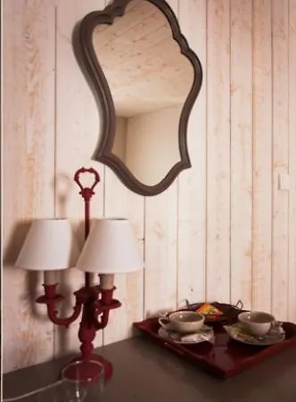 Couette-café La Glycinière *