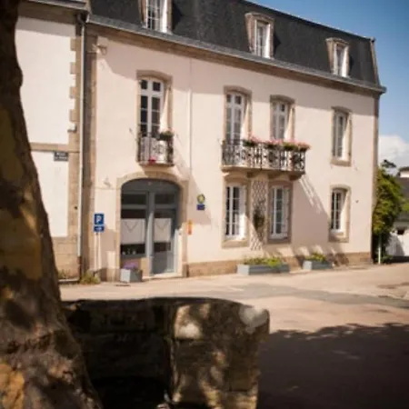 La Glycinière *