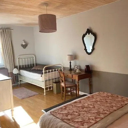 La Glyciniere Chambres D'hotes Frühstückspension